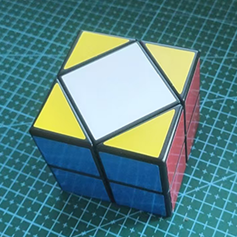Domino Skewb Speed Cubes 2x2x2 - đánh giá và giá Board Game Monopoli